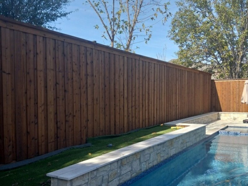 Dallas residential and commercial fencing options